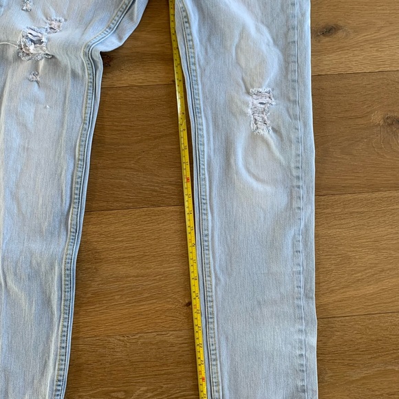 Mens or Boys Levi’s 511 Slim Jeans, Distressed Pants, Size 28 x 28 16REG - Picture 9 of 10